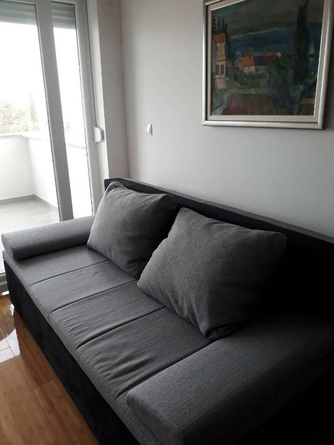 Apartman Dodo Novalja Exterior photo